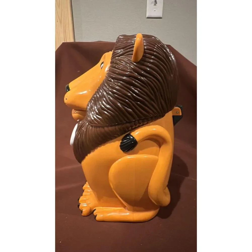 Vintage The original Tiger Brand Lion Cookie Jar Roaring Talking Works